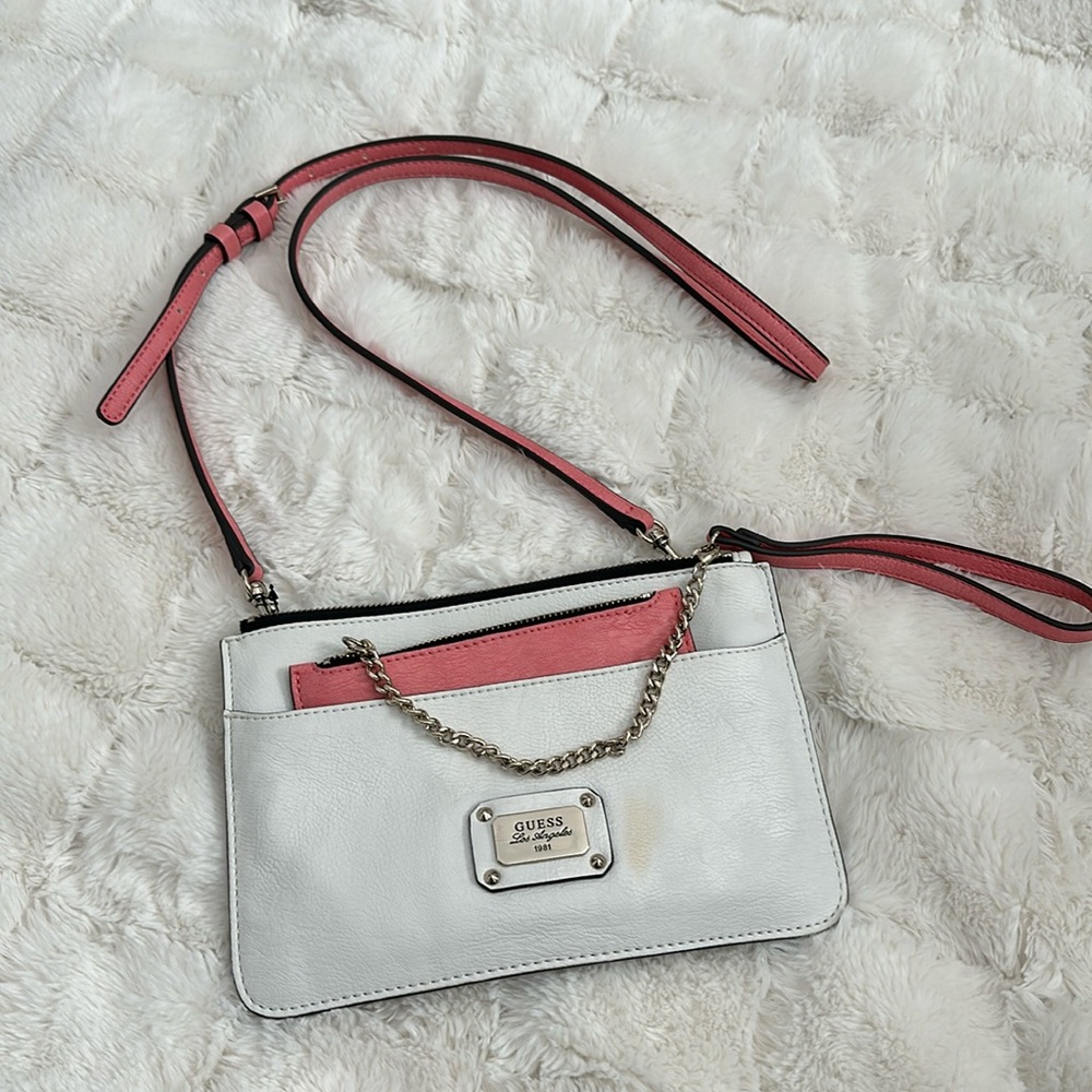 Guess handbag purse wristlet